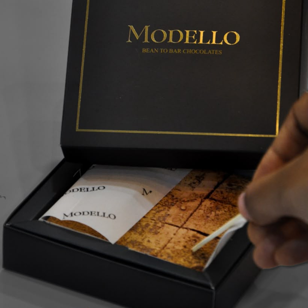 modello-nama-chocolate-collection